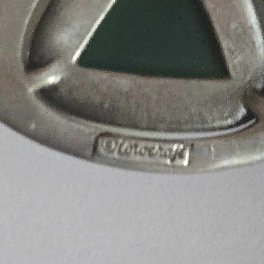 Silver Pendant with Green Stone - Picture 5 of 7